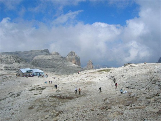 Rifugio Passa Fedaia