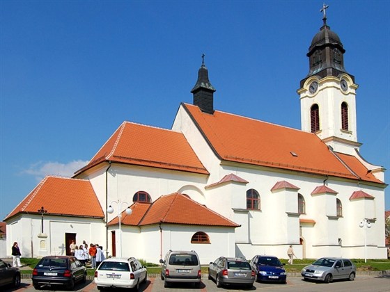 Velké Pavlovice – kostel Nanebevzetí Panny Marie