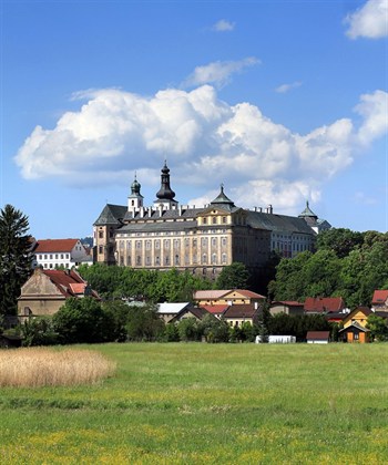 Klášter Broumov – Lotrandův Zlaťák